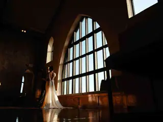 Couple getting married in Las Vegas