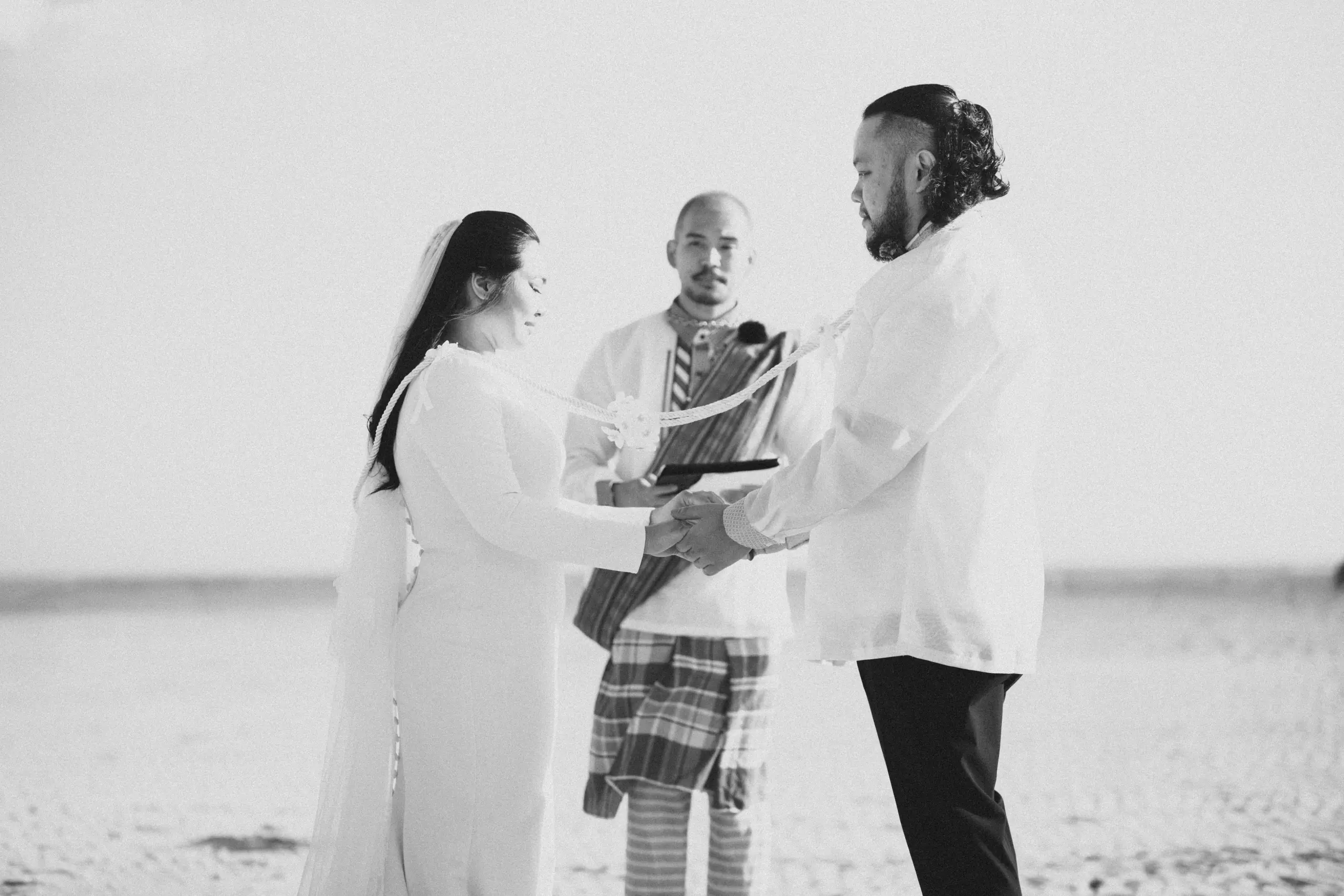 How to get married in Houston, Texas | Courthouse Photographer & Officiant, Cost, Full Gallery