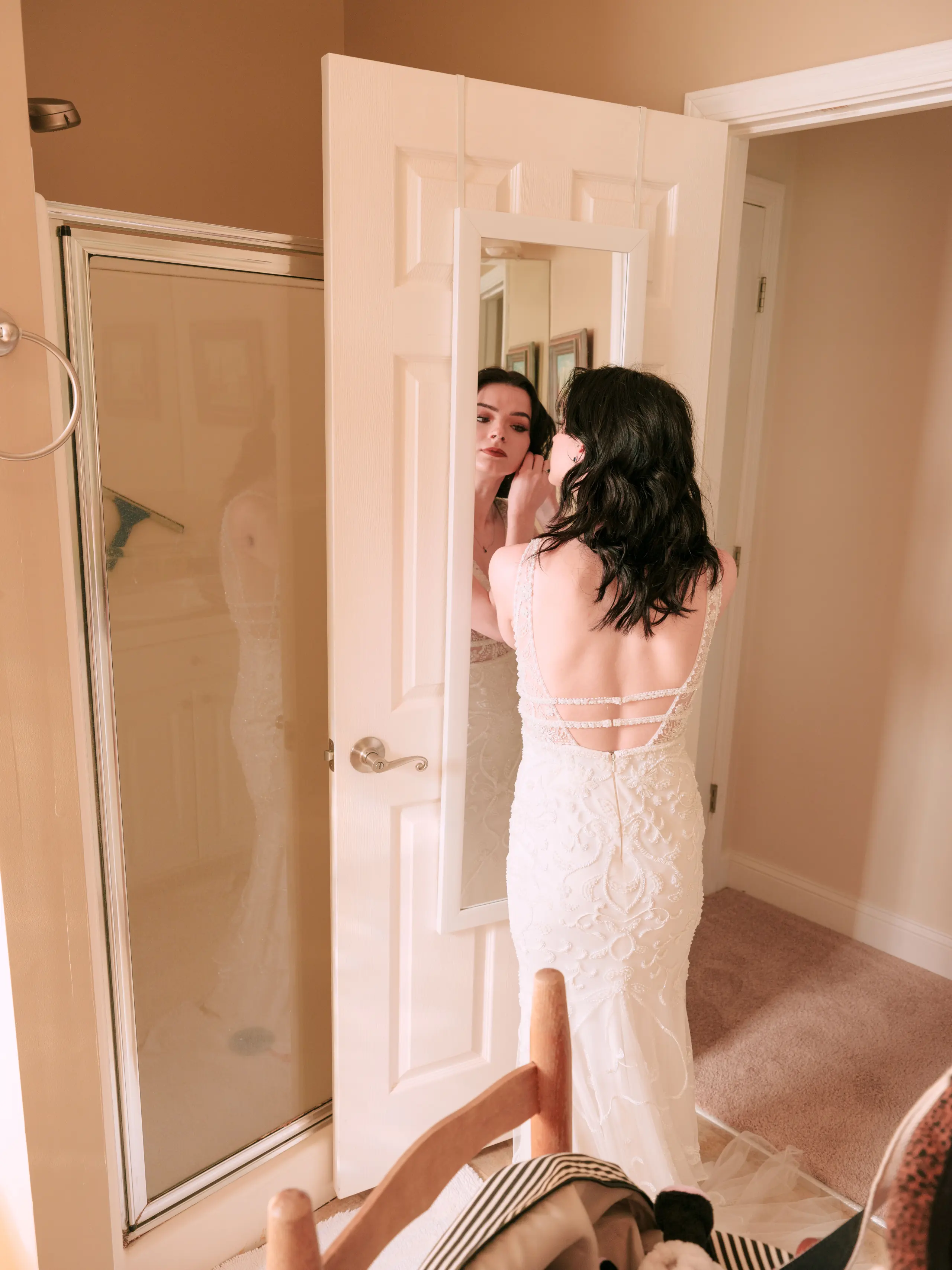 Waterfront estate wedding photo inspiration