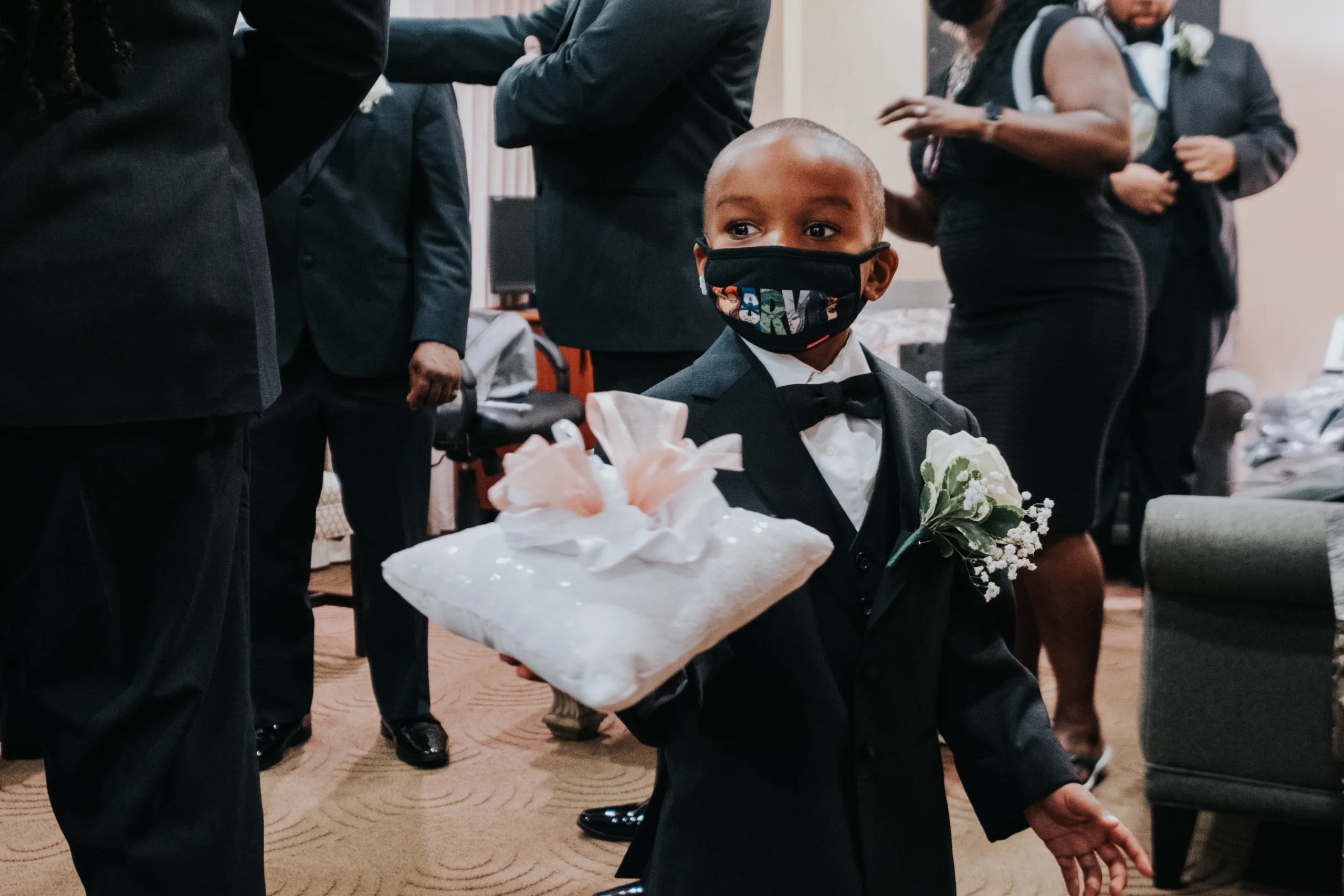 How to get married in Topeka, KS | Step-by-step Guide, Pricing, Location, Officiant, Photographer