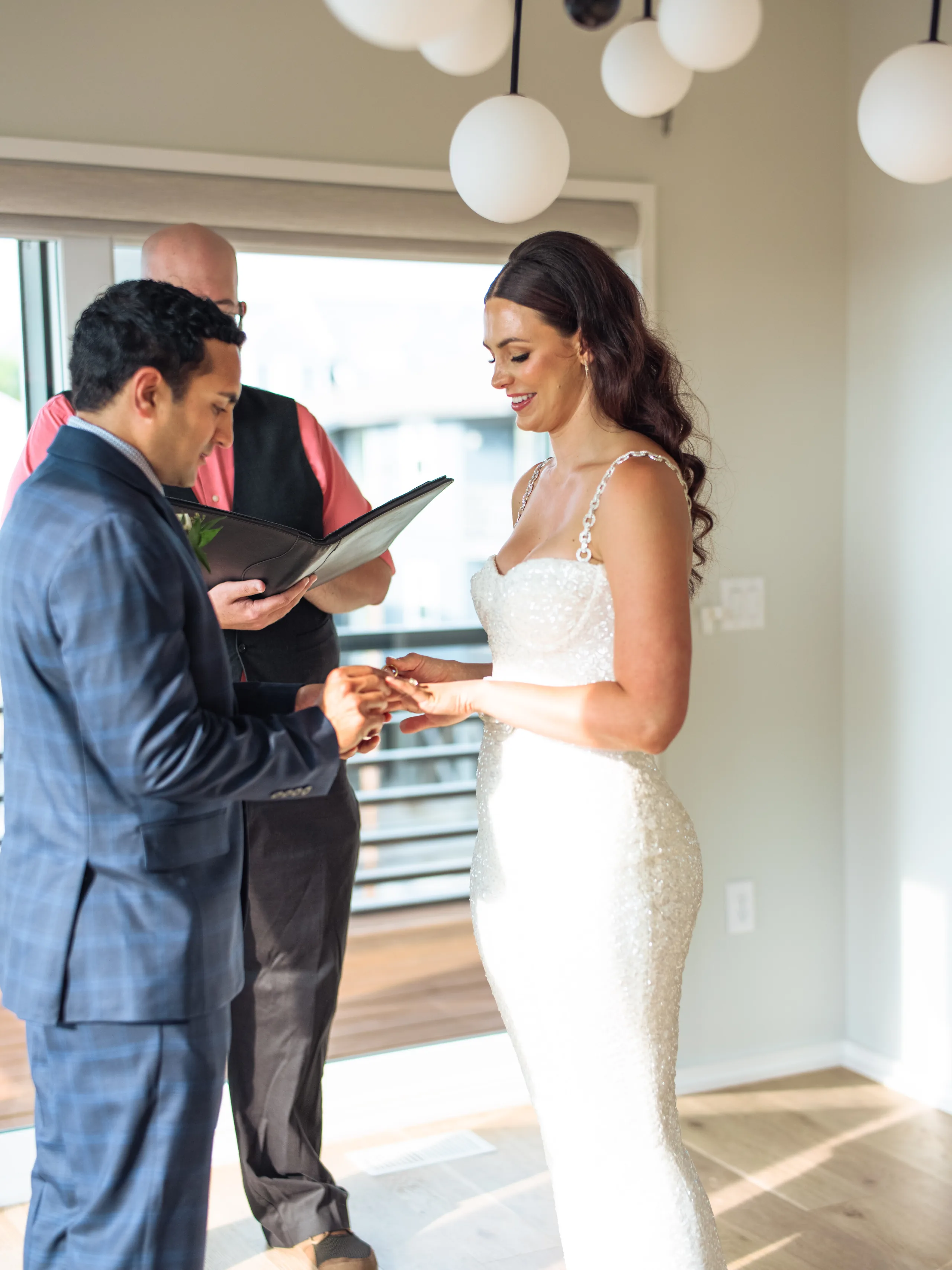 How to Elope in Chesapeake, Virginia | Destination Wedding Photographer